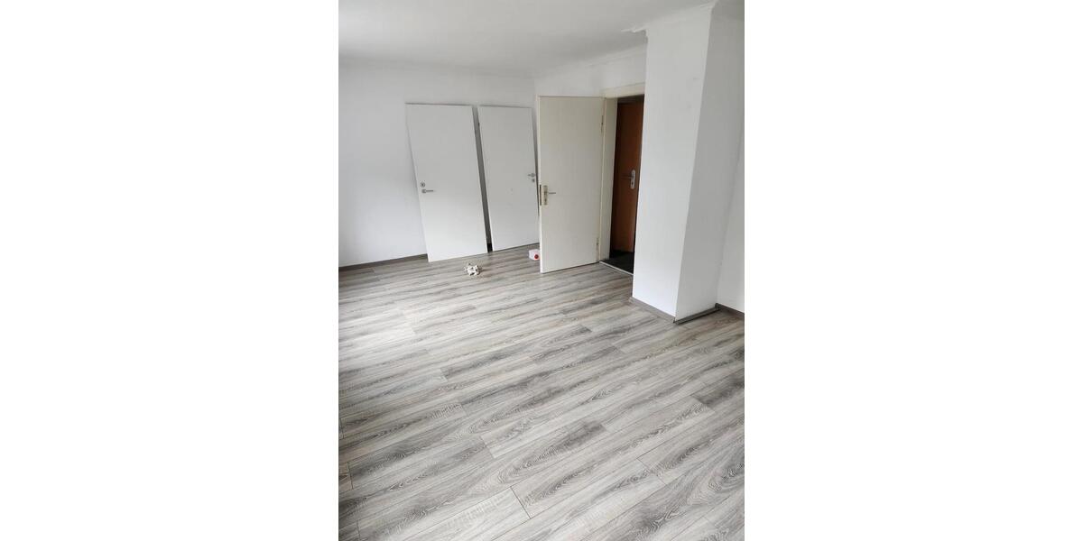 Etagenwohnung Pforzheim Nordstadt - 2 Zimmer, 65 m&sup2;, 875&euro; | Angebot:26444720