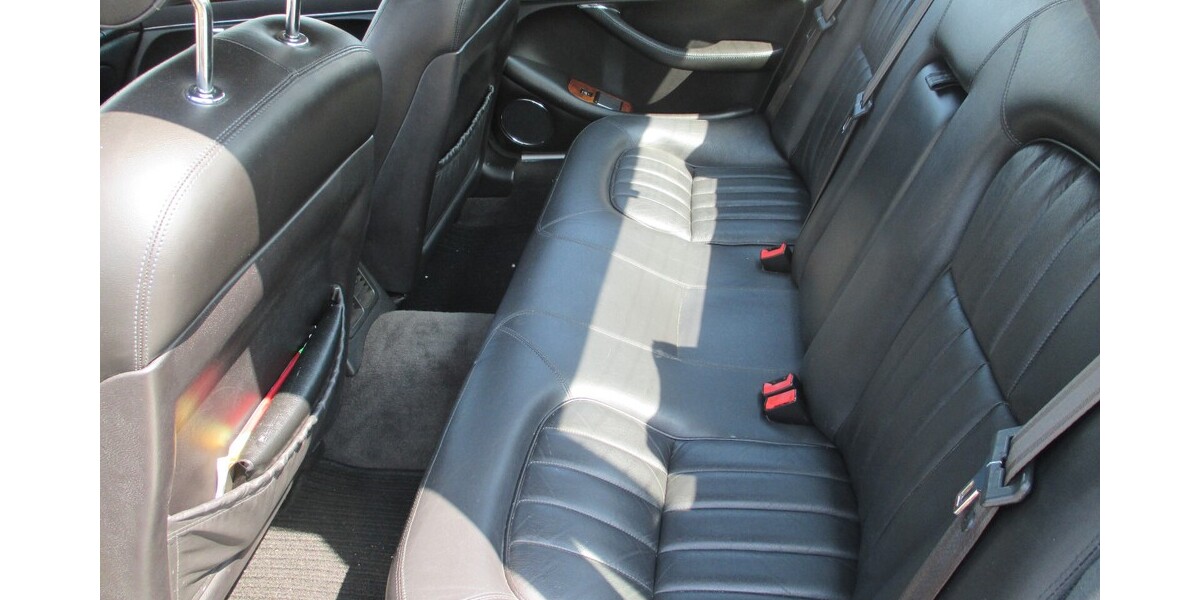 Jaguar X-Type 203.000 km 4.450 &euro; Knittelsheim 76879