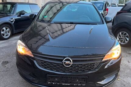 Opel Astra 189.000 km 4.200 &euro; Karlsruhe 76185