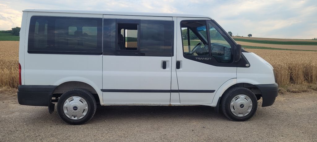 Ford Transit 131.500 km 6.400 &euro; Berg (Pfalz) 76768