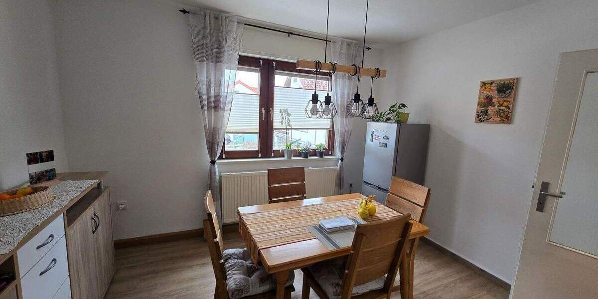 Einfamilienhaus Pfinztal Söllingen - 5 Zimmer, 140 m&sup2;, 450.000&euro; | Angebot:25666699