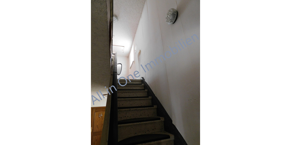 Jetzt in die eigenen 4 Wände !!! EFH OT Weiher 6 zimmer