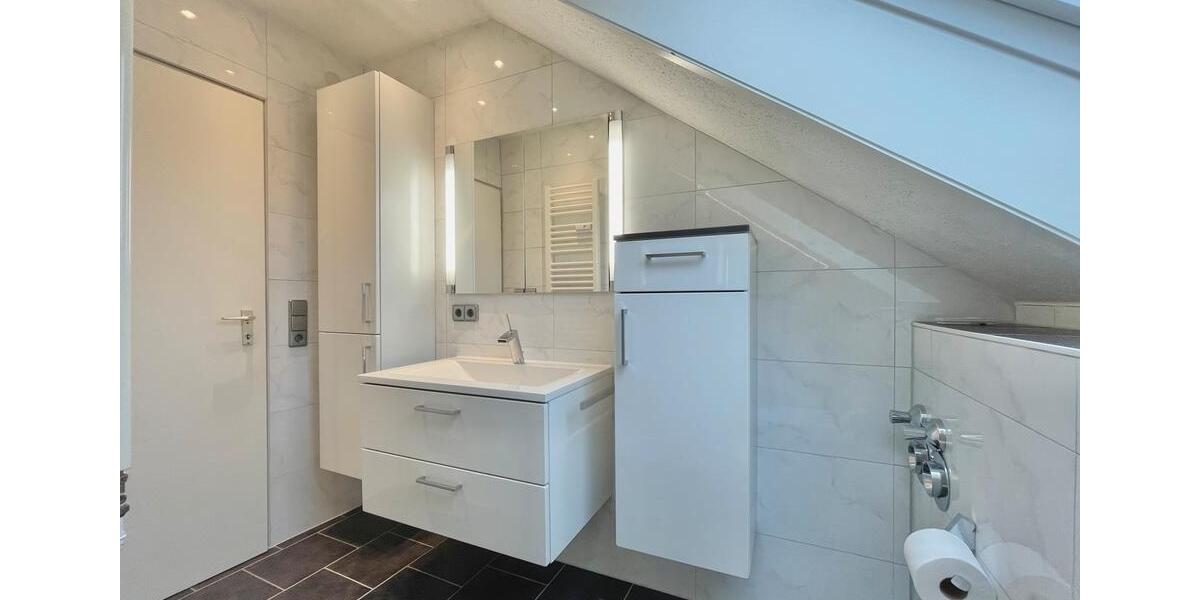 Dachgeschoßwohnung Baden-Baden Balg - 3 Zimmer, 62 m&sup2;, 247.500&euro; | Angebot:26035467