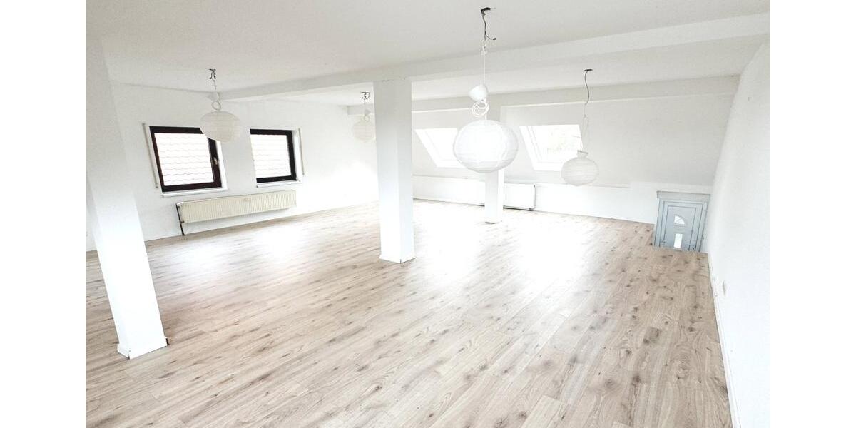 Etagenwohnung Ettlingen - 3 Zimmer, 120 m&sup2;, 1.300&euro; | Angebot:25126311