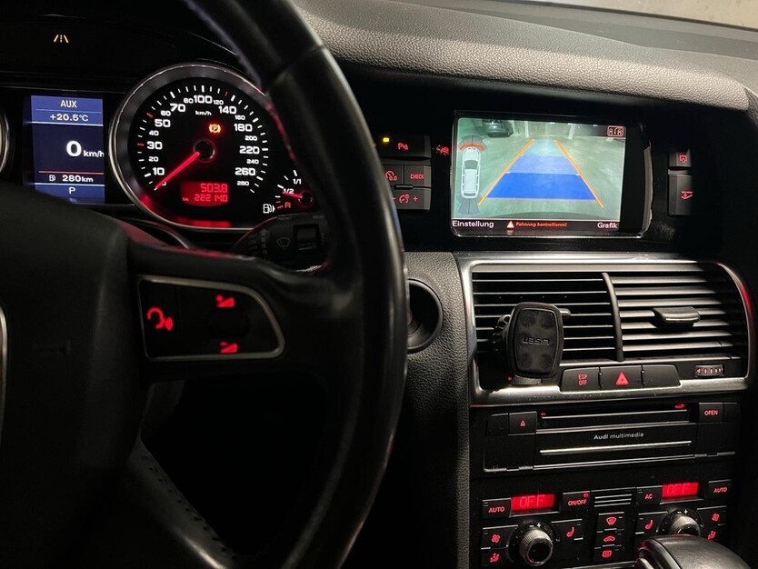 Q7