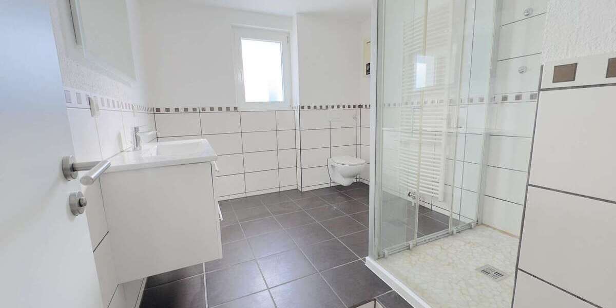 Etagenwohnung Pforzheim Nordstadt - 5 Zimmer, 125 m&sup2;, 1.320&euro; | Angebot:27032194