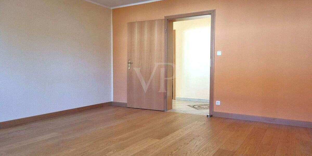 Mehrfamilienhaus, Wohnhaus Pforzheim / Sonnenberg Sonnenberg - 9 Zimmer, 236 m&sup2;, 849.000&euro; | Angebot:24874943