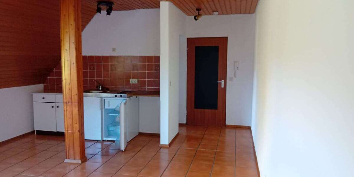 Etagenwohnung Pforzheim Büchenbronn - 1 Zimmer, 26 m&sup2;, 320&euro; | Angebot:26249708