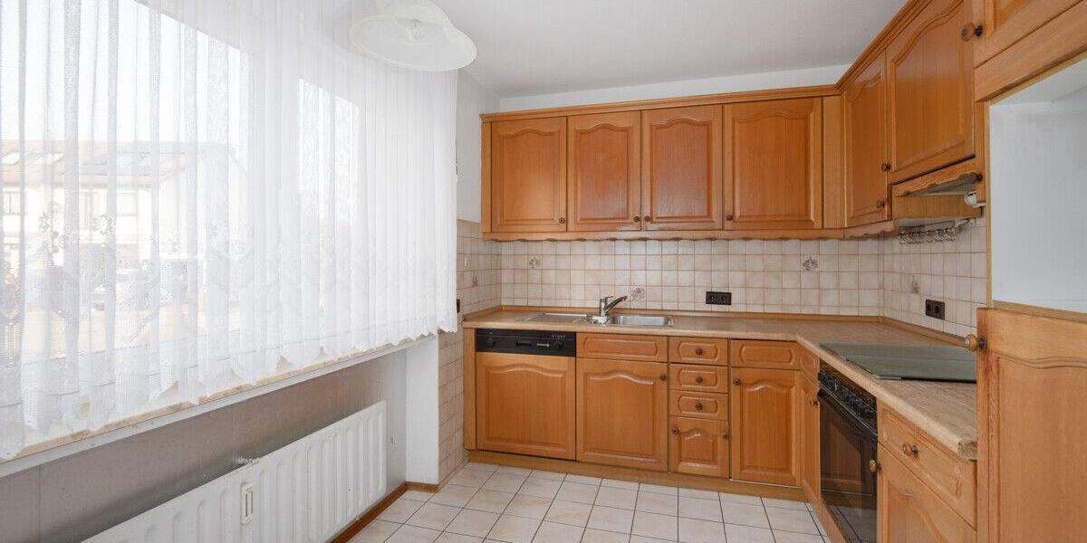 Mehrfamilienhaus, Wohnhaus Baden-Baden / Sandweier Sandweier - 8 Zimmer, 188 m&sup2;, 650.000&euro; | Angebot:25276152