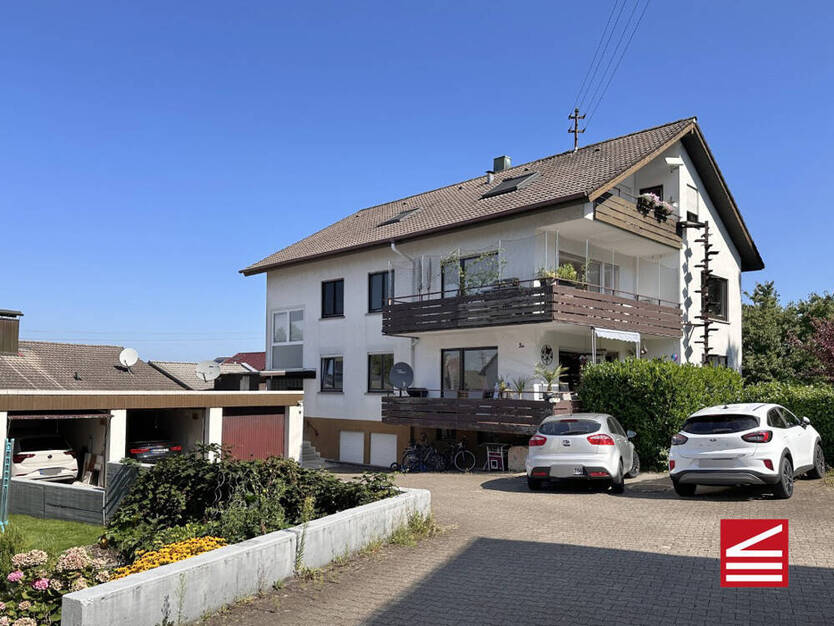 Baden-Baden, gut vermietetes 3(5) - Familien-Haus inkl. 3 Garagenplätze!