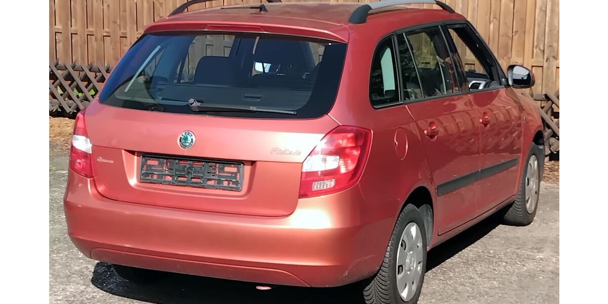 Skoda Fabia 178.374 km 2.750 &euro; Philippsburg 76661