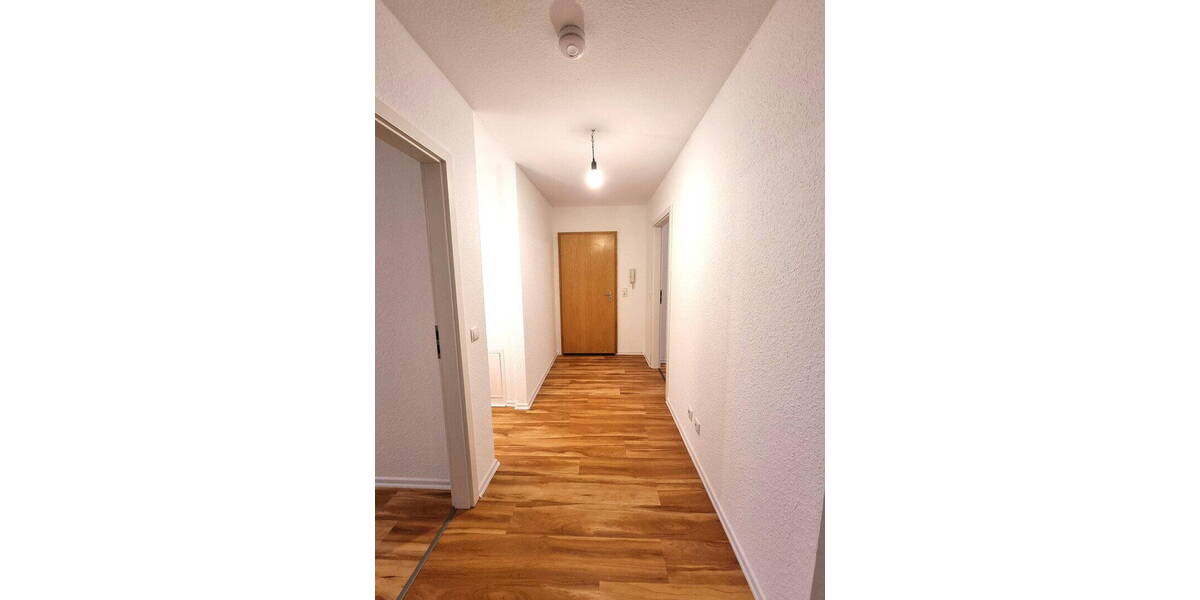 Etagenwohnung Bretten - 3 Zimmer, 83 m&sup2;, 980&euro; | Angebot:26716064