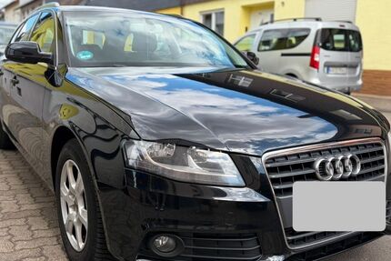 Audi A4 189.000 km 5.790 &euro; Oberhausen-Rheinhausen 68794