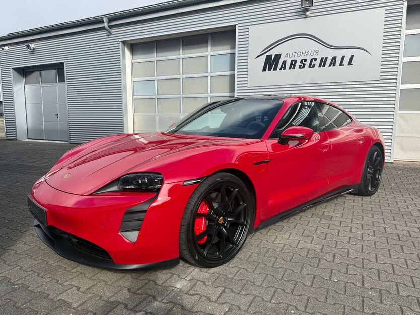 Porsche Taycan 11.542 km 76.850 € Eggenstein-Leopoldshafen 76344