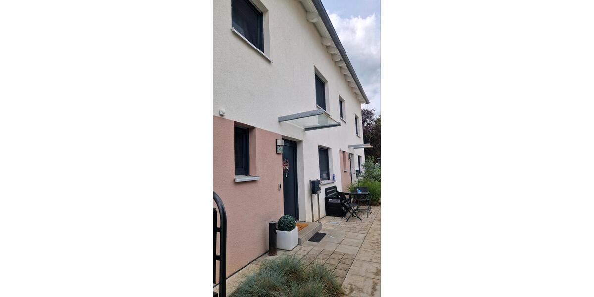 Reihenhaus Ötisheim - 5 Zimmer, 125 m&sup2;, 699.000&euro; | Angebot:26855695