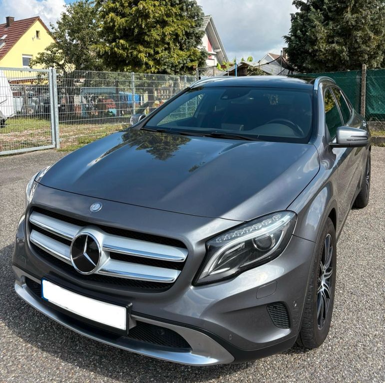 GLA 220