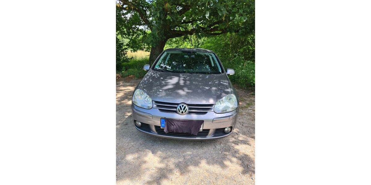 VW Golf 132.715 km 2.600 &euro; Malsch 76316