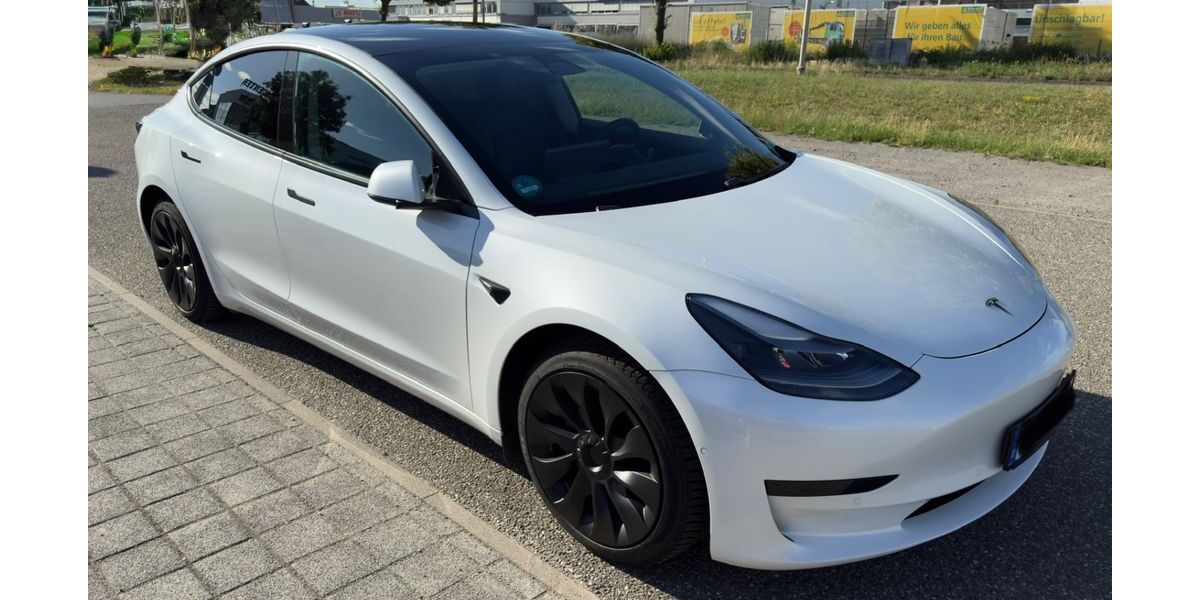 Tesla Model 3 99.000 km 24.700 &euro; Ubstadt-Weiher 76698