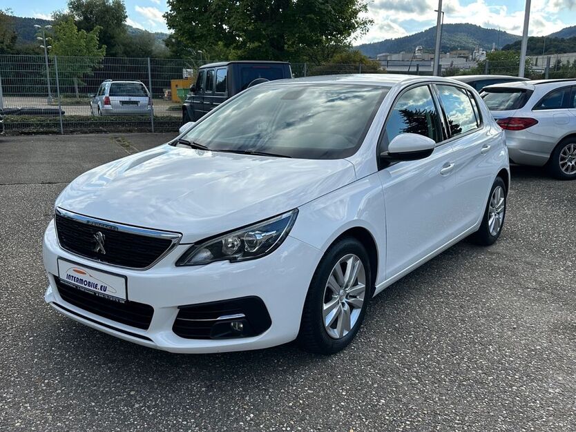 Peugeot 308 135.294 km 10.710 € Gernsbach 76593