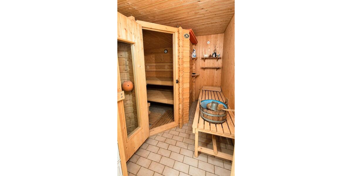 Mehrfamilienhaus, Wohnhaus Keltern - 8 Zimmer, 231 m&sup2;, 690.000&euro; | Angebot:27126653