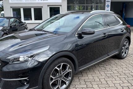 Kia XCeed 129.500 km 14.999 € Bornheim 76879