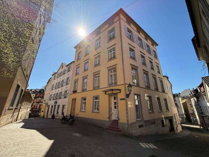 Wohnung zum Kaufen in Baden-Baden 410.000 € 92.67 m²