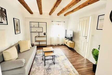 Exklusive 3,5-Zimmer-Wohnung mit Stadtblick - ideal für Singles, Paare und kleine Familien 3 zimmer