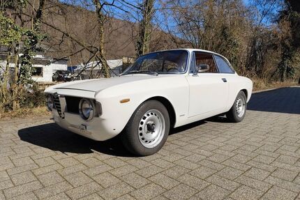 Alfa Romeo GT
