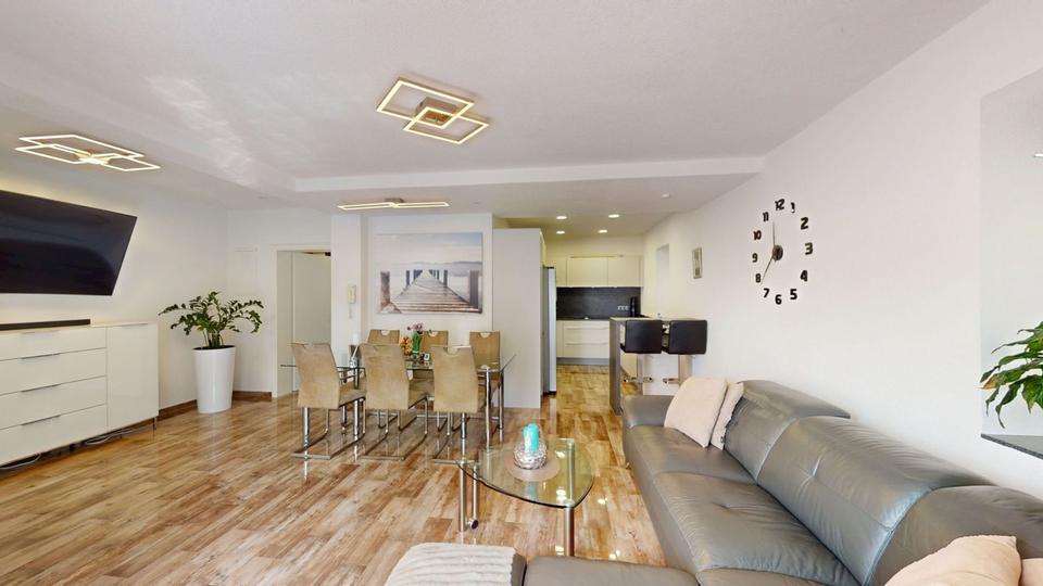 Neuwertige Doppelhaushälfte auf KFW Standard in Flehingen 4 zimmer