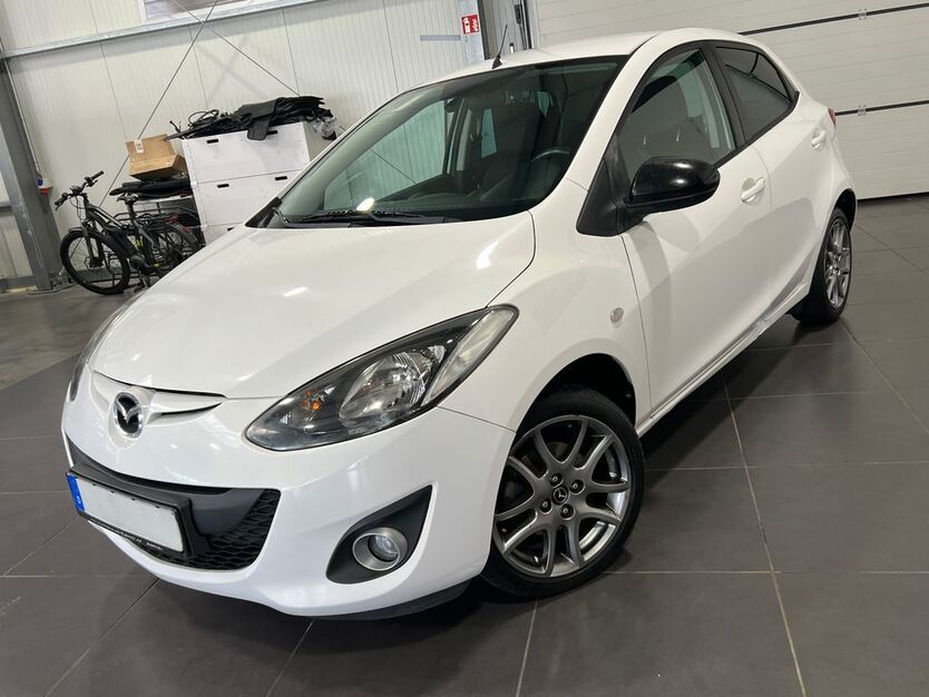 Mazda 2 113.000 km 4.995 € Bretten 75015