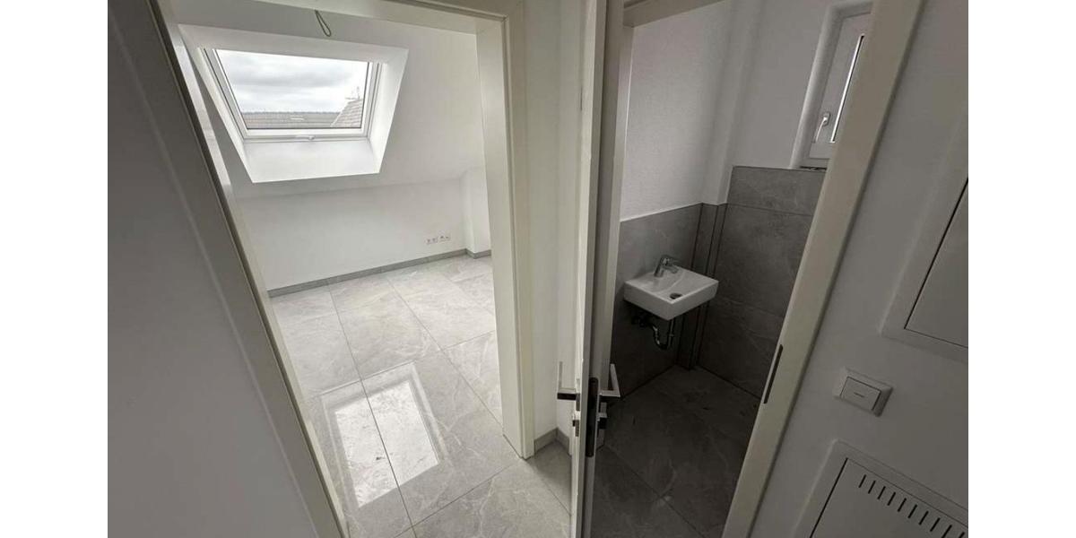 Etagenwohnung Stutensee - 3 Zimmer, 80 m&sup2;, 1.250&euro; | Angebot:26607091