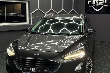 Ford Focus 185.000 km 8.500 € Bietigheim 76467