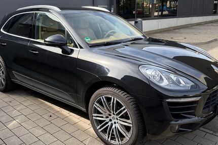 Porsche Macan 137.952 km 31.900 € Pforzheim 75173
