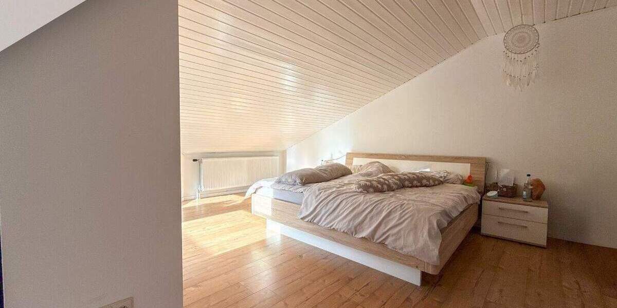 Reihenmittelhaus Karlsruhe Durlach - 4 Zimmer, 167 m&sup2;, 650.000&euro; | Angebot:25727865