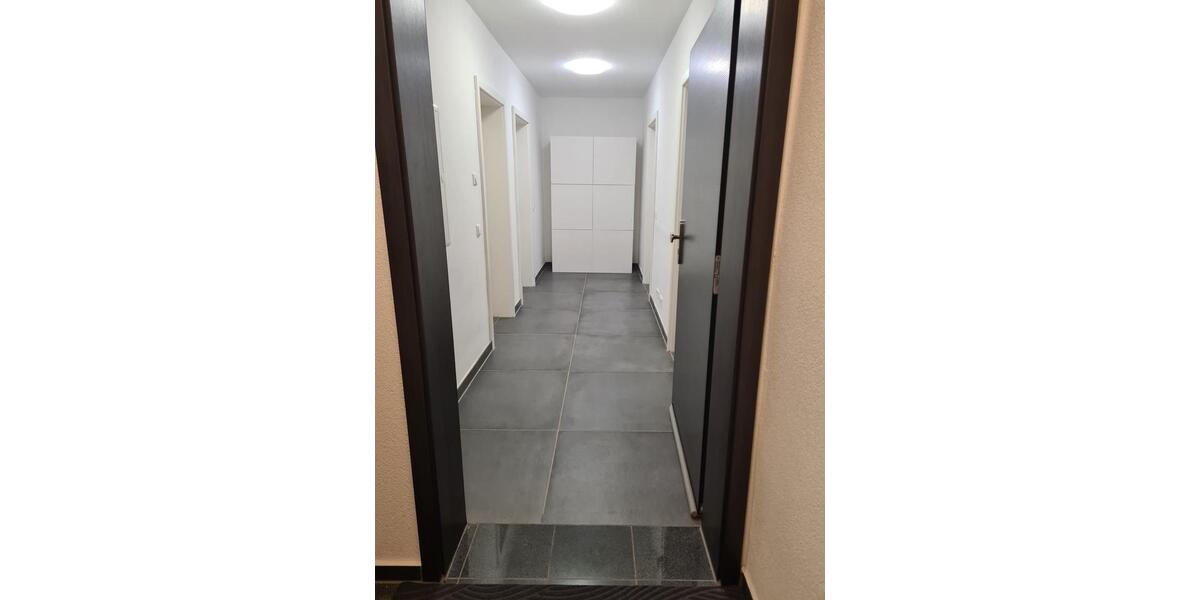 3 Z.Whg. Modern.Fußbodenheizung.Neubau1100Kaltmiete 3 zimmer