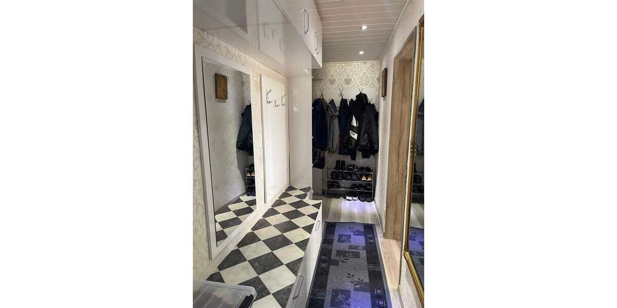 Etagenwohnung Rastatt - 4 Zimmer, 101 m&sup2;, 225.000&euro; | Angebot:25776347