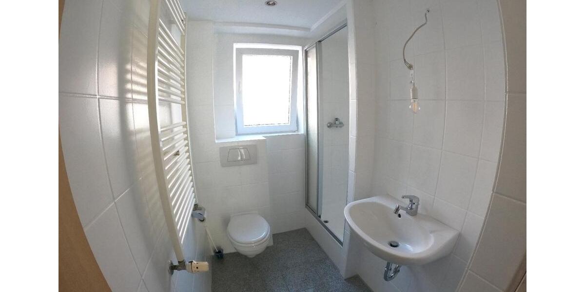 Etagenwohnung Pforzheim Dillweißenstein - 2 Zimmer, 67 m&sup2;, 195.000&euro; | Angebot:27046372