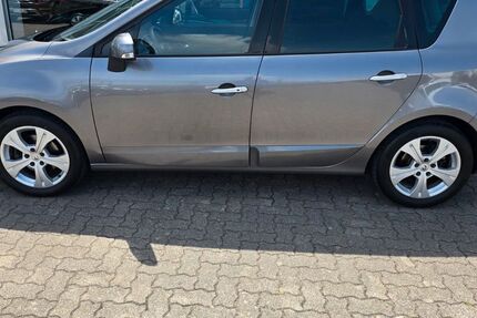 Renault Scenic 262.868 km 3.250 &euro; Ötigheim 76470