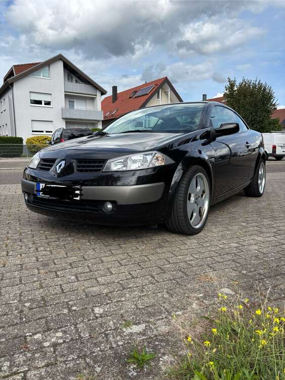 Renault Megane 92.874 km 2.850 € Karlsdorf 76689