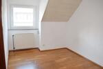 Etagenwohnung Pforzheim Nordstadt - 3 Zimmer, 71 m&sup2;, 240.000&euro; | Angebot:26672313