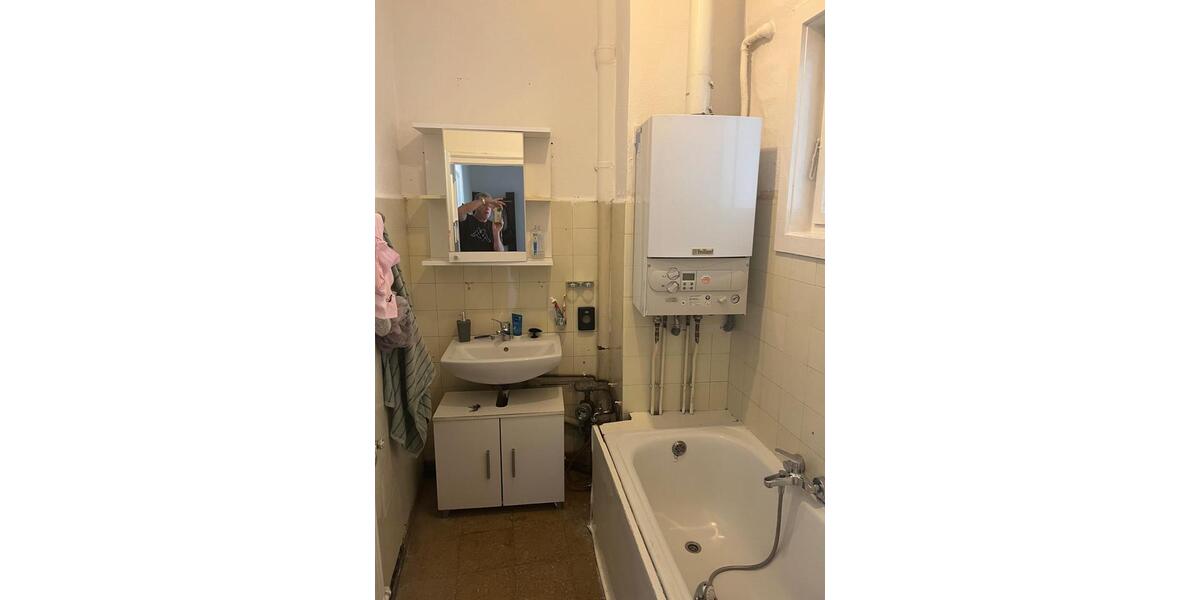 Dachgeschoßwohnung Pforzheim Dillweißenstein - 1.5 Zimmer, 44 m&sup2;, 105.000&euro; | Angebot:26996892