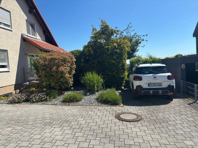 Einfamilienhaus Kieselbronn - 8 Zimmer, 200 m&sup2;, 759.000&euro; | Angebot:27120371