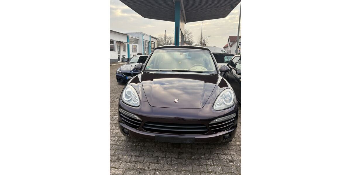 Porsche Cayenne 110.000 km 25.999 &euro; Wörth 76744