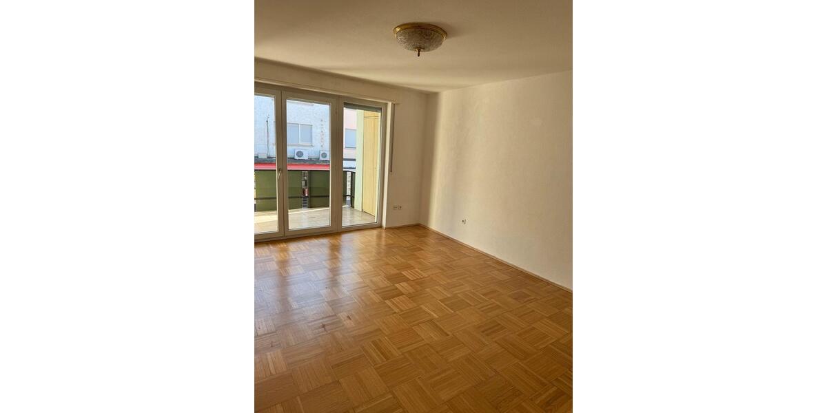 Etagenwohnung Gaggenau - 3 Zimmer, 92 m&sup2;, 880&euro; | Angebot:25564237