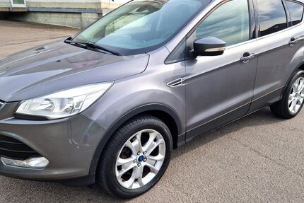 Ford Kuga 259.694 km 4.899 &euro; Germersheim 76726