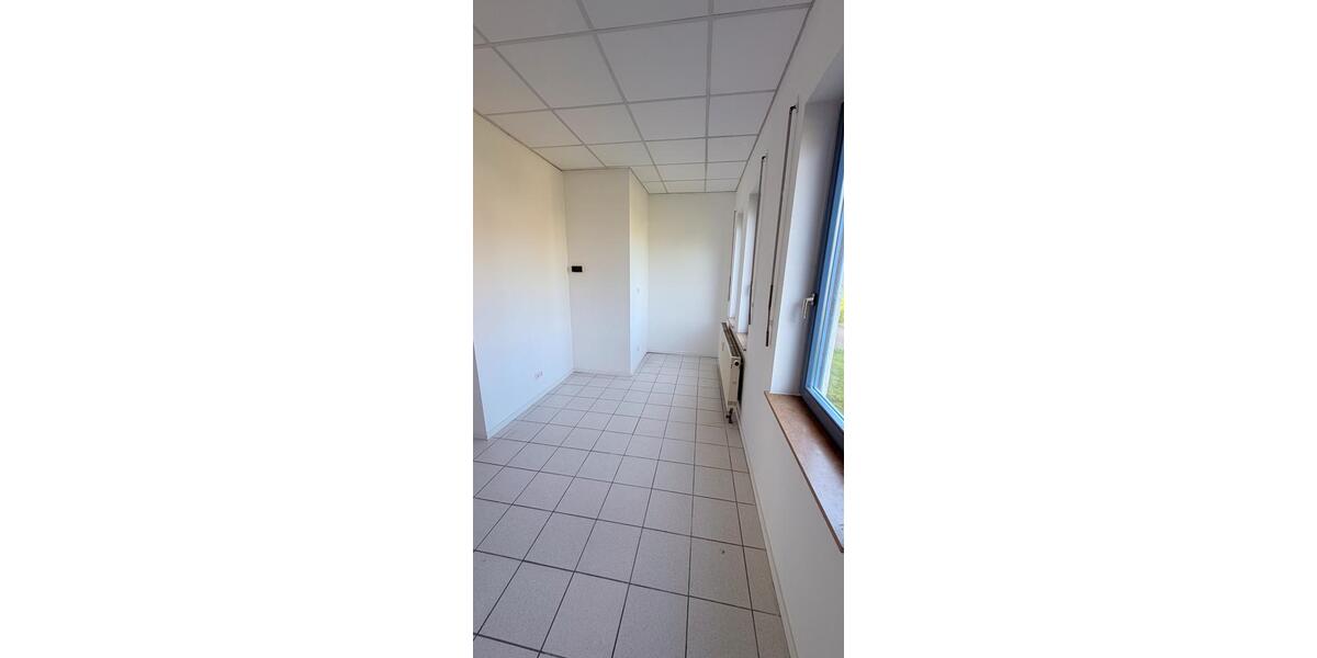 Gewerbeobjekt Pfinztal - 700&euro; | Angebot:26469995