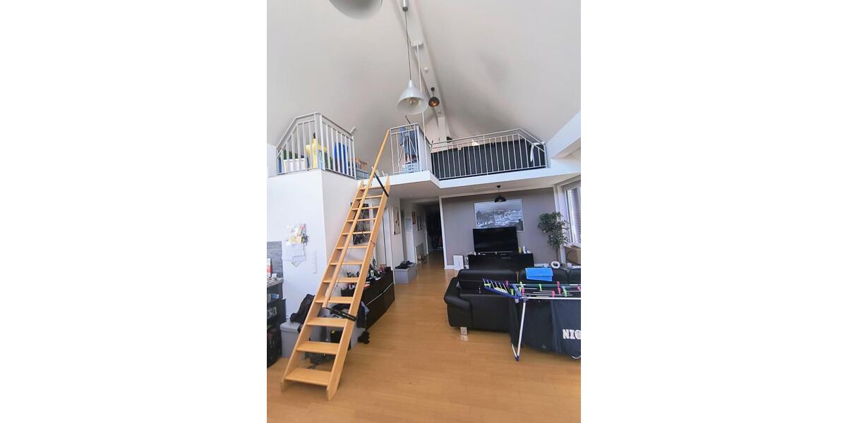 Dachgeschoßwohnung Bruchsal - 2 Zimmer, 110 m&sup2;, 1.050&euro; | Angebot:24489509