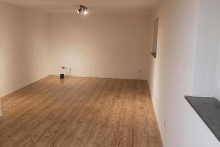 lager abstell büro Hobbyraum Studio Atelier zu vermieten zimmer