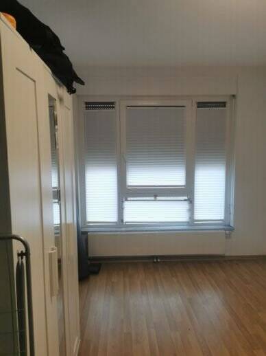 Komfortable 3 Zimmerwohnung mit Terrasse, Garten und zwei Badezimmern 3 zimmer