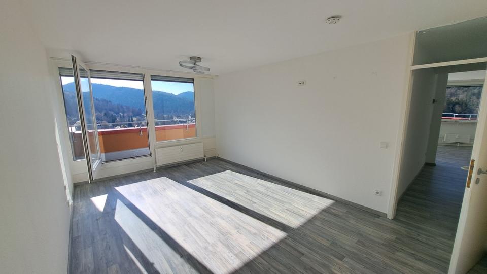 Einfamilienhaus Bad Herrenalb - 3.5 Zimmer, 120 m&sup2;, 1.050&euro; | Angebot:25636980